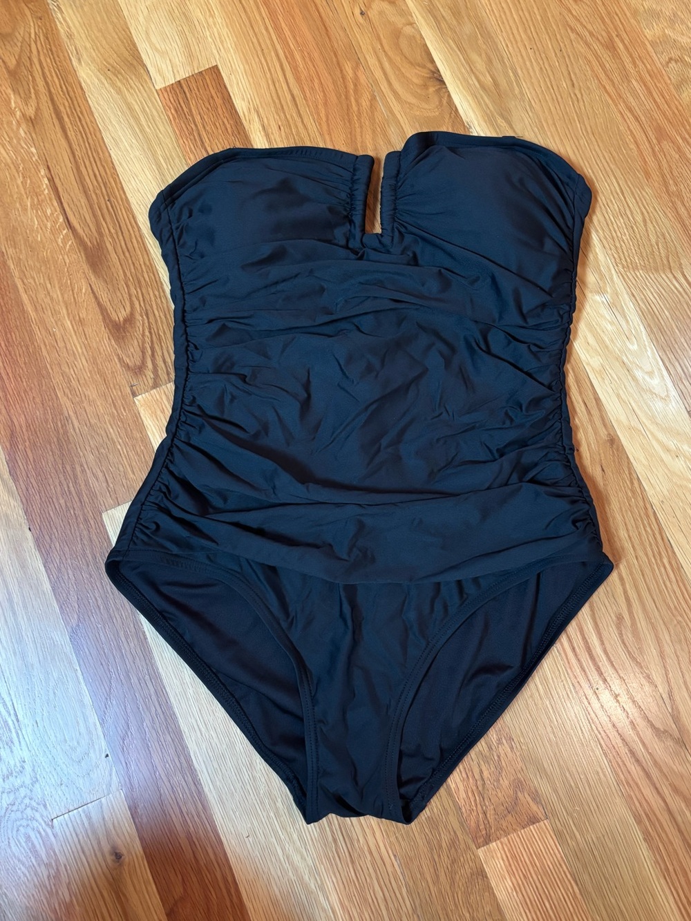 DKNY Women’s Black Strapless One-Piece Swimsuit